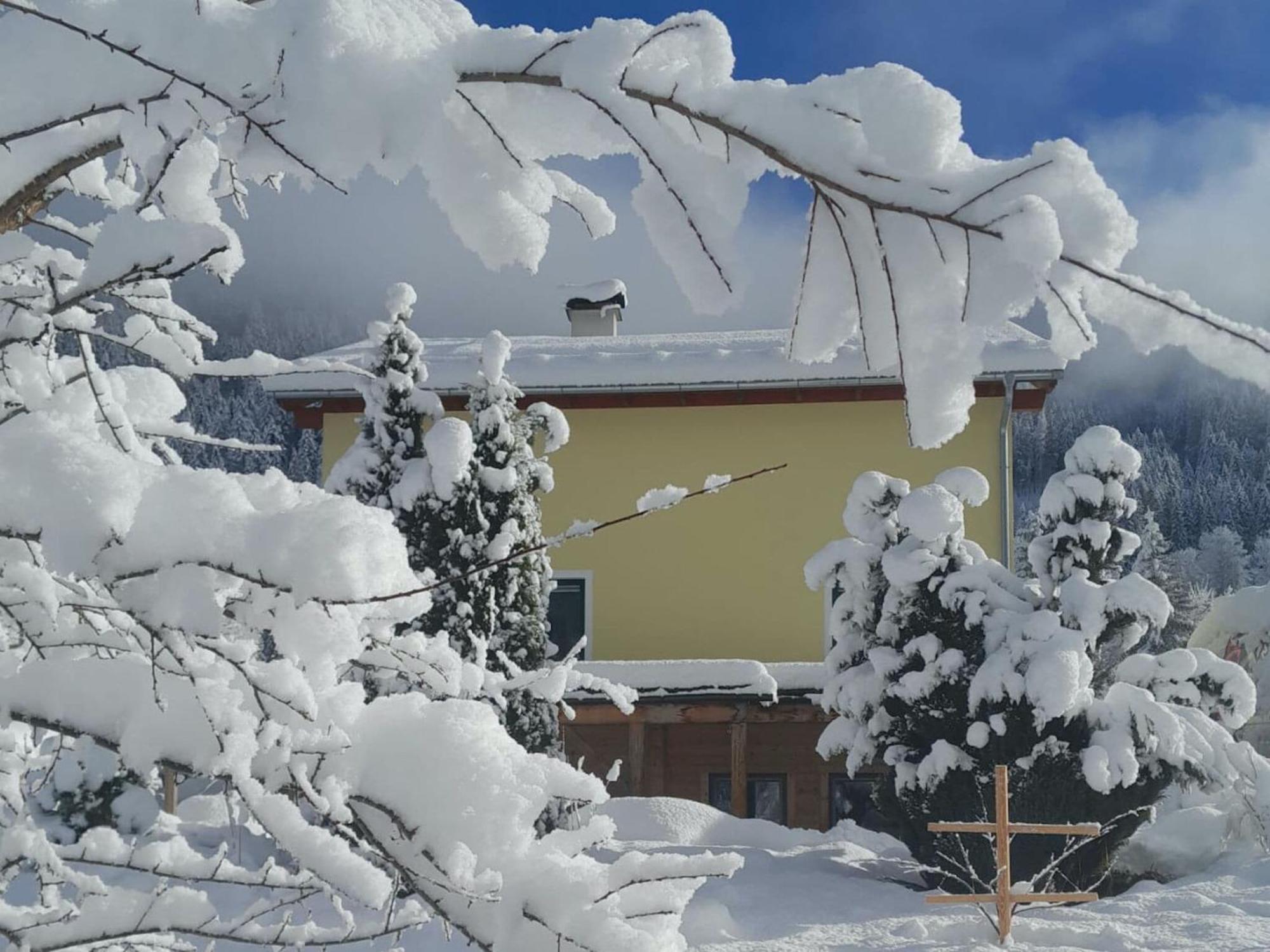 Fantastic Apartment With Terrace Untertauern Buitenkant foto