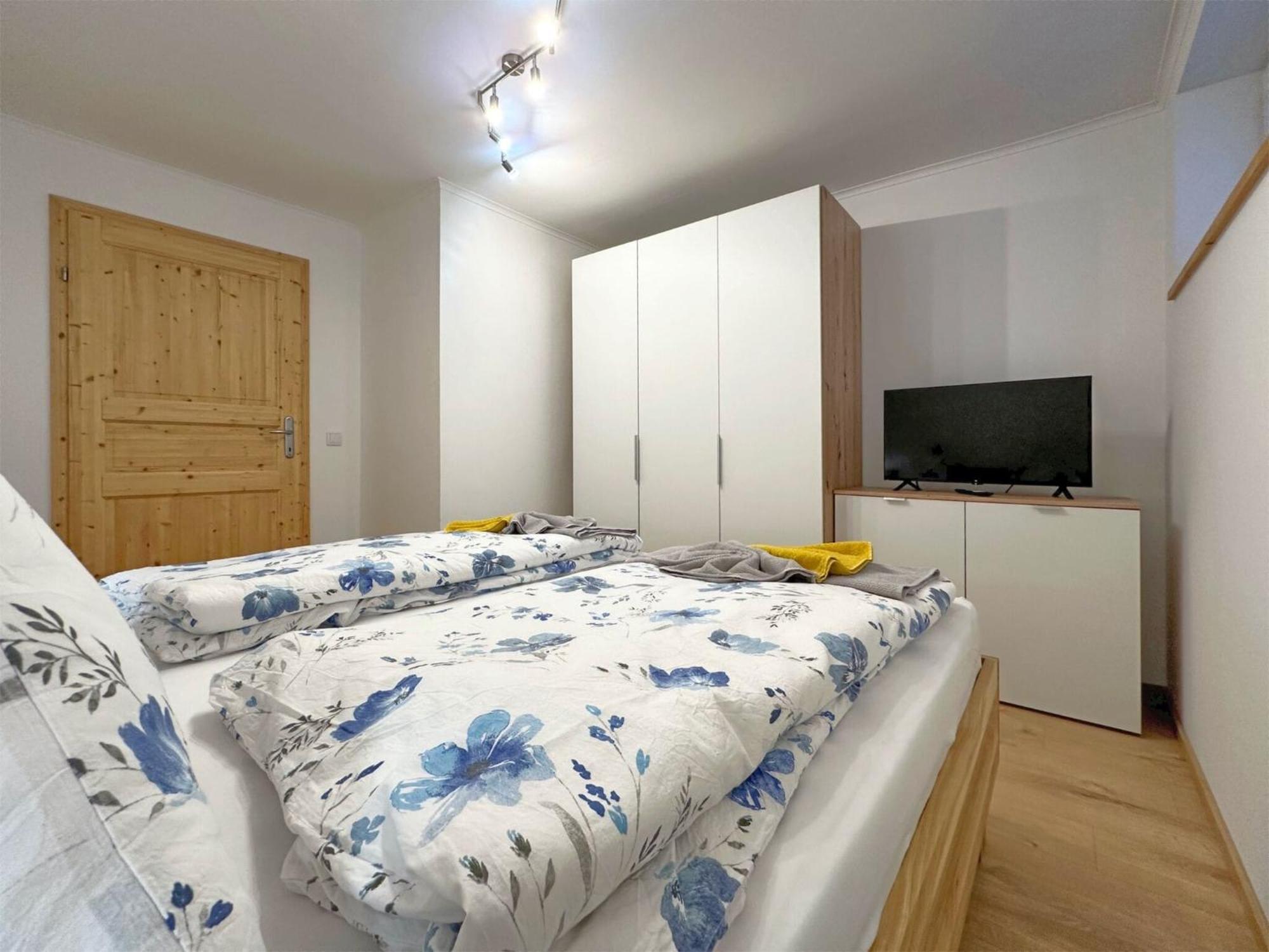Fantastic Apartment With Terrace Untertauern Buitenkant foto